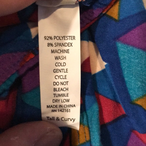 LuLaRoe Tall & Curvy leggings NWT - Picture 4 of 6